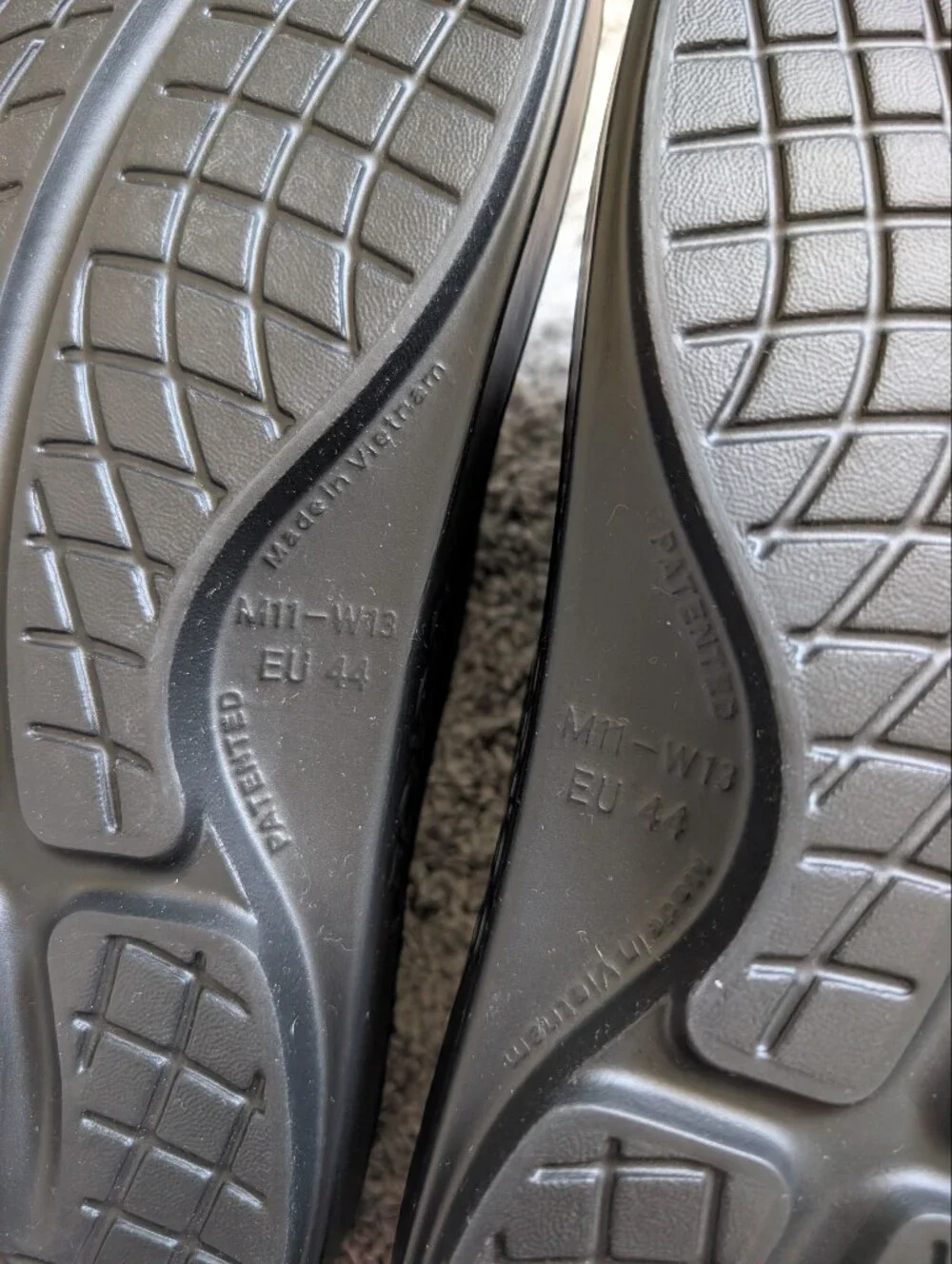 OOFOS OOahh Slide Sandals